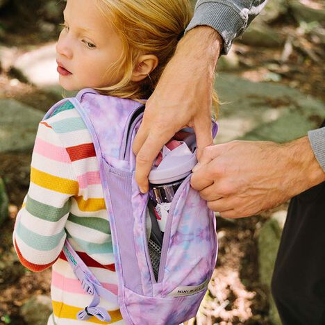 10 Fun and Easy Ways to Get Kids Outside | CamelBak Blog